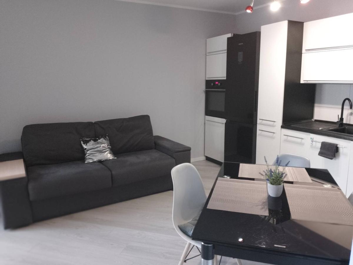 Lubiń Apartament Zalesie Z Tarasem מראה חיצוני תמונה